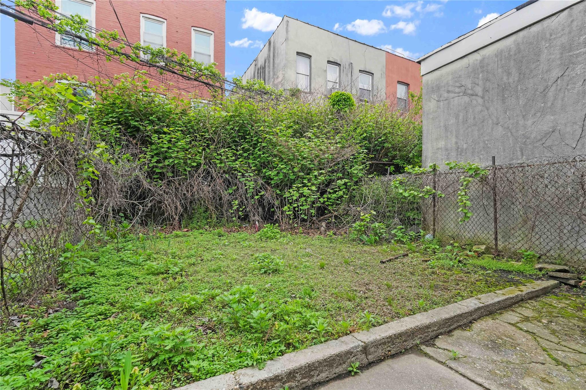 #19 photo, 157 Remsen Avenue, Brooklyn , NY 11212