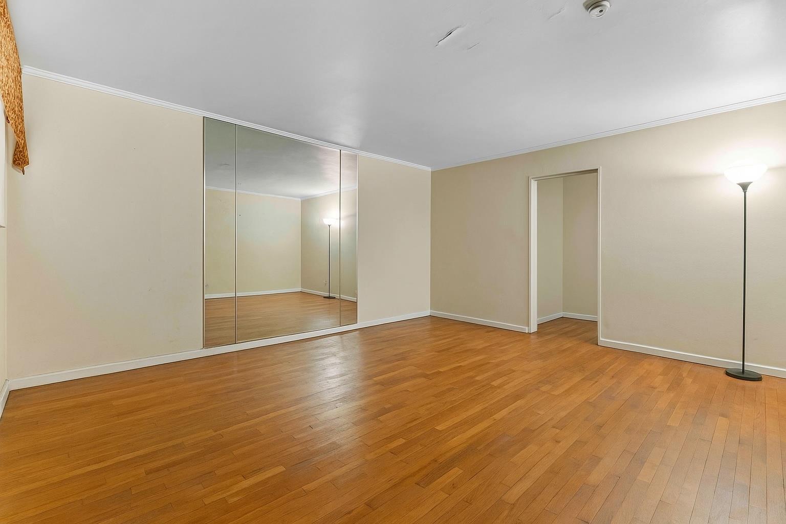 #6 photo, 157 Remsen Avenue, Brooklyn , NY 11212