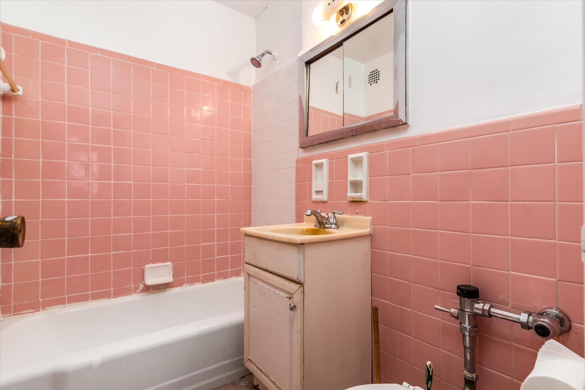 #7 photo, 34-43 60 Street, クイーンズ区 Woodside , NY 11377