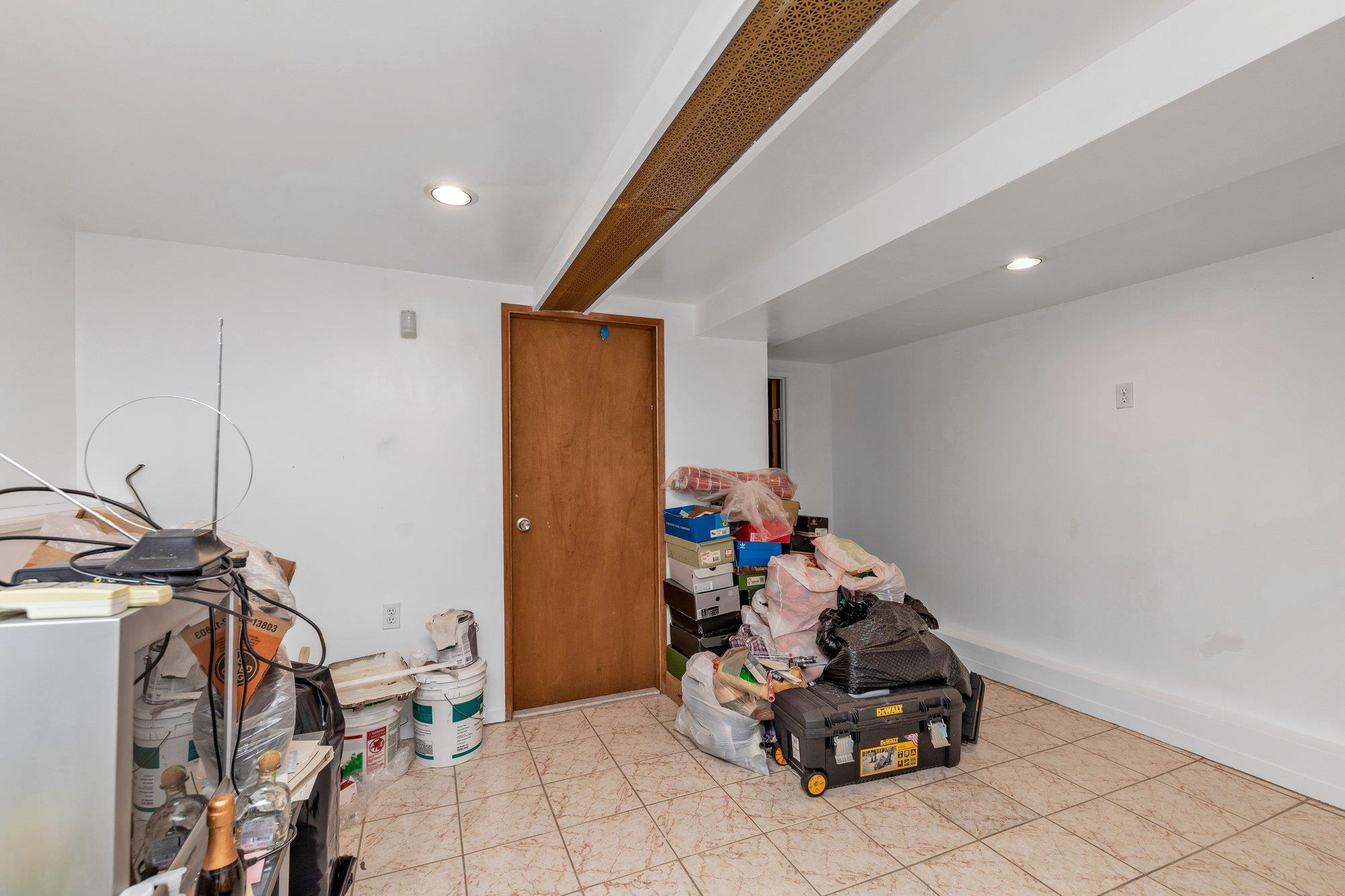 #19 photo, 91-25 78 Street, 皇后區 木港 Woodhaven , NY 11421