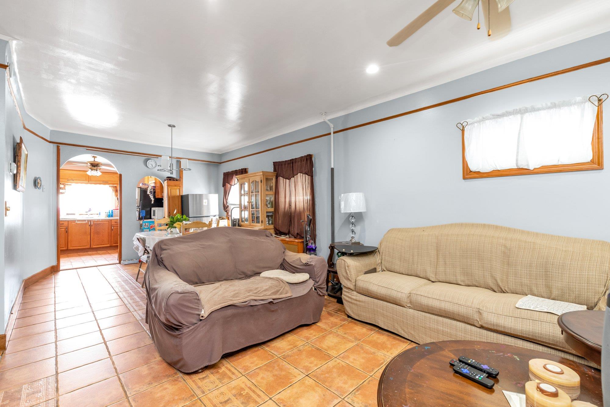 #4 photo, 91-25 78 Street, 皇后區 木港 Woodhaven , NY 11421