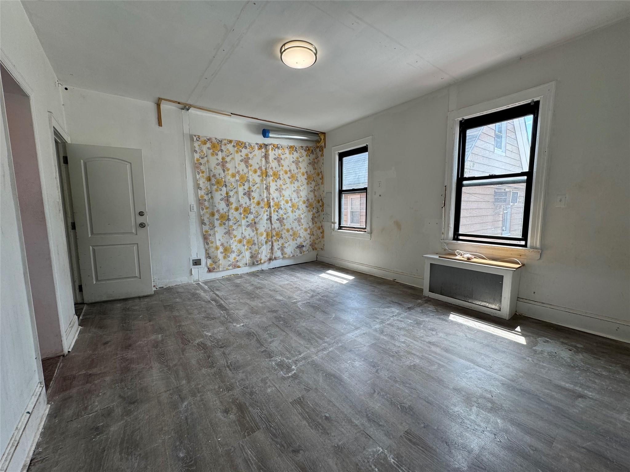 #9 photo, 45-50 162nd Street, クイーンズ区 Flushing , NY 11358