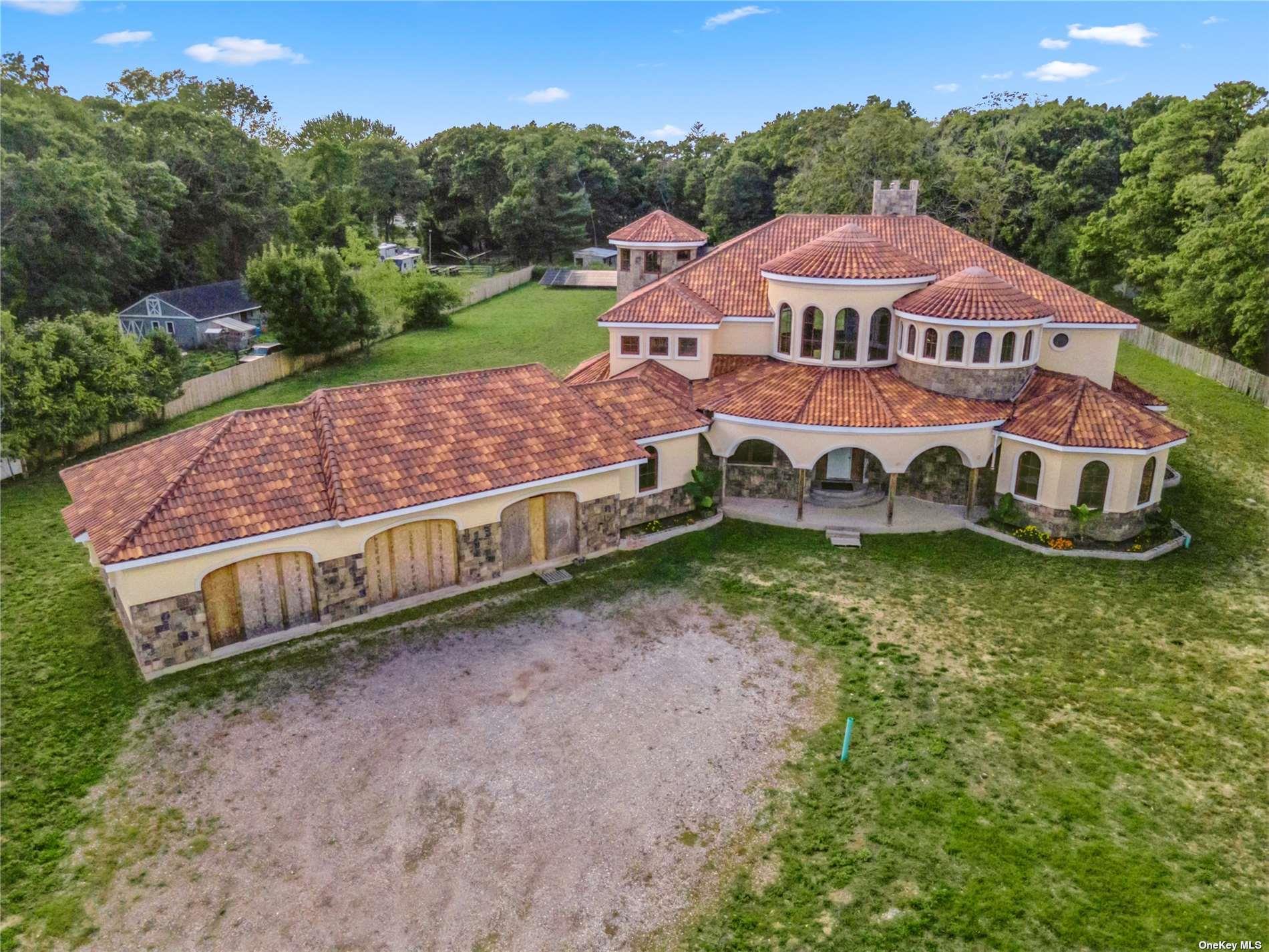 #1 photo, 1416 Walnut Avenue, Bohemia , NY 11716