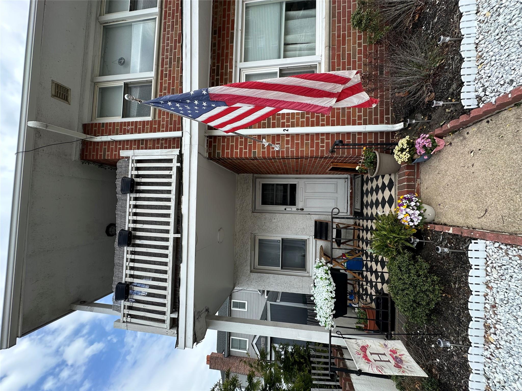 #2 photo, 725 E Broadway, ナッソー郡 Long Beach , NY 11561