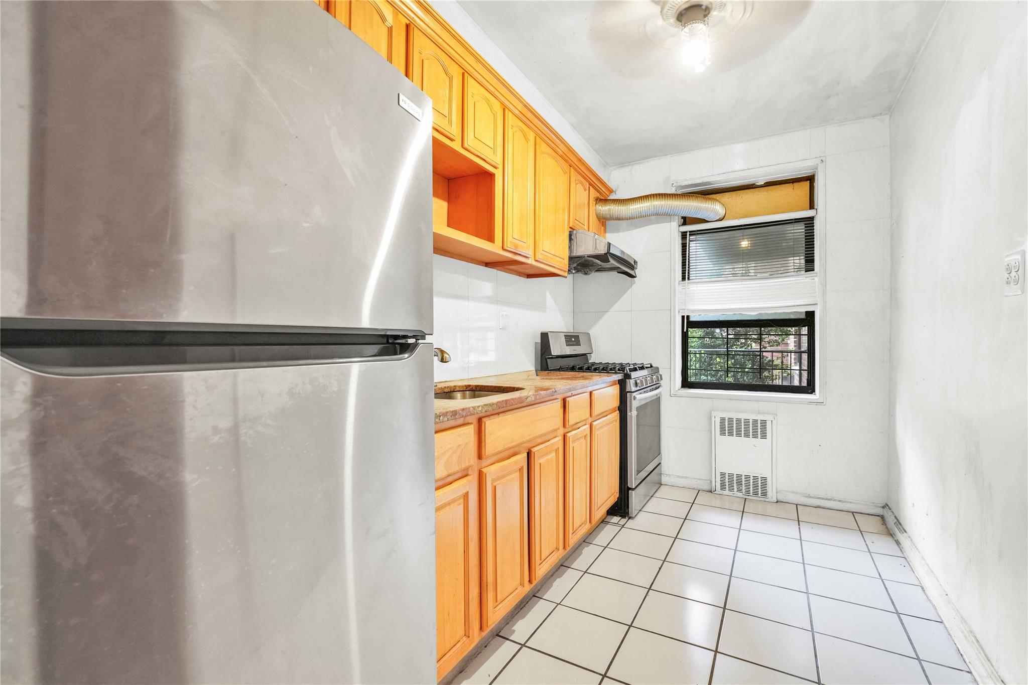 #10 photo, 142-21 26th Avenue, クイーンズ区 Flushing , NY 11354