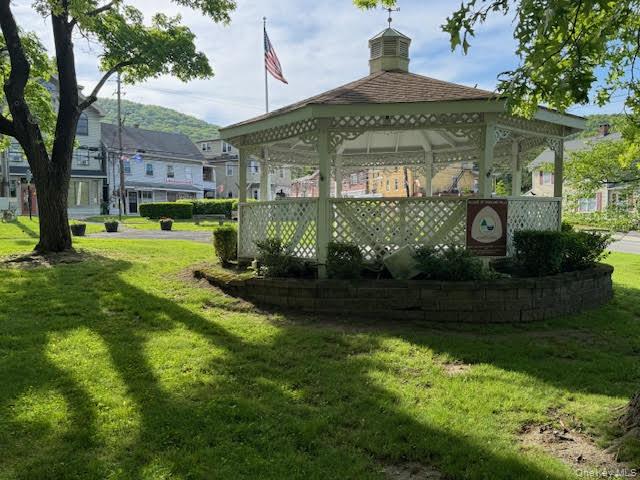 #14 photo, 233 Main Street, Highland Falls , NY 10928