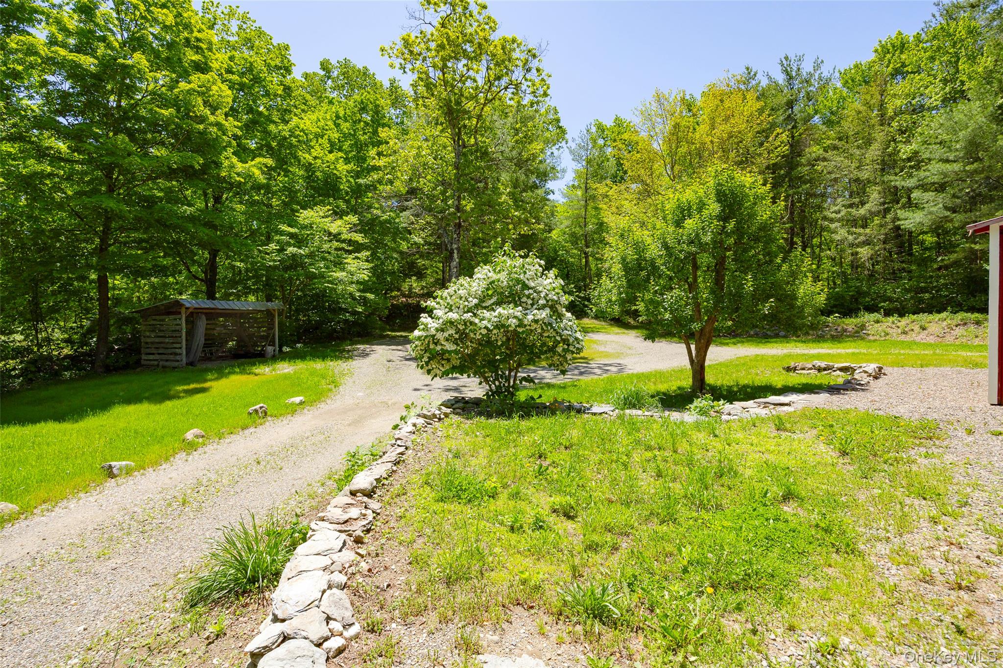 #16 photo, 107 Near Road, Red Hook , NY 12571