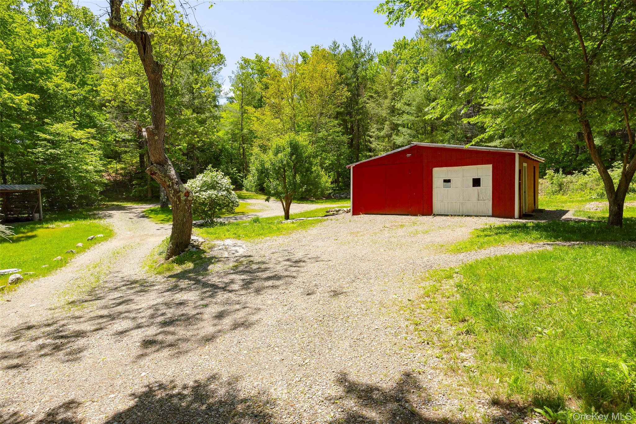 #5 photo, 107 Near Road, Red Hook , NY 12571