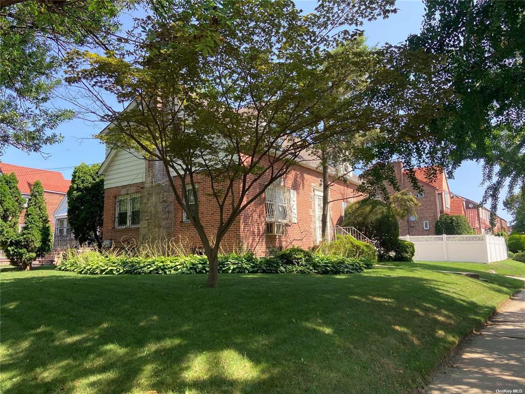 #1 photo, 210-05 89th Avenue, Queens Village , NY 11427