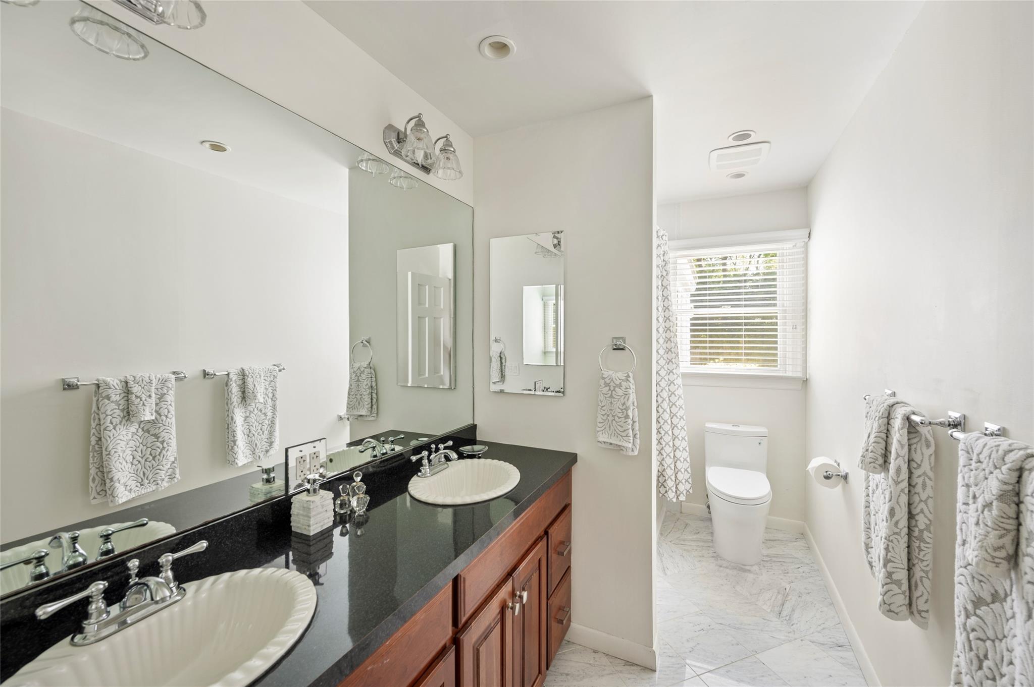 #17 photo, 89 South Road, サフォーク郡 Westhampton Beach , NY 11978