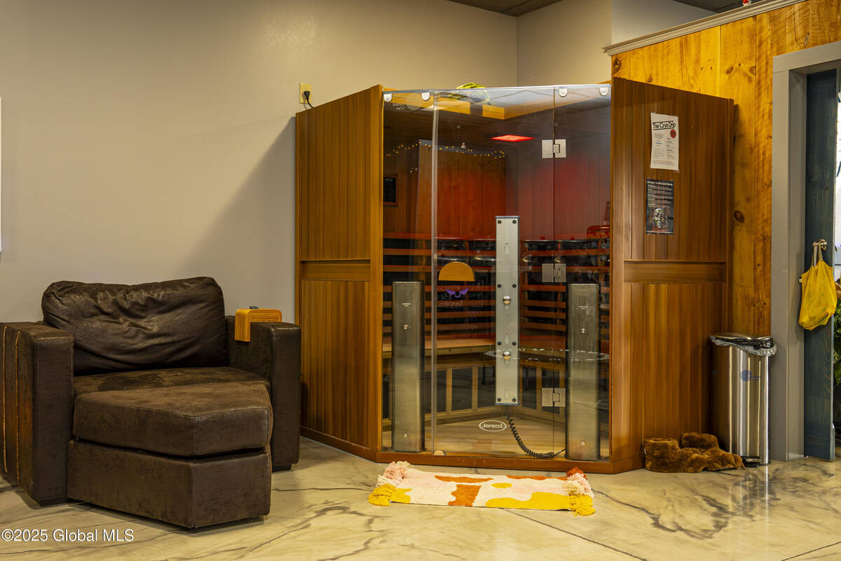 #17 photo, 414 Main Street, Catskill , NY 12414