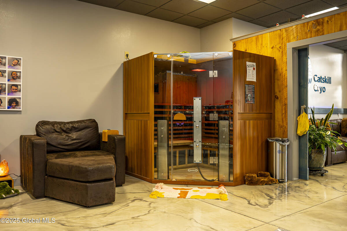 #18 photo, 414 Main Street, Catskill , NY 12414