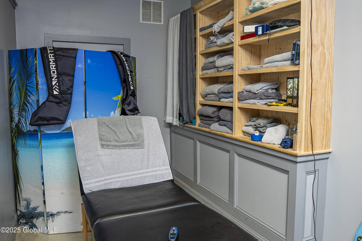 #20 photo, 414 Main Street, Catskill , NY 12414