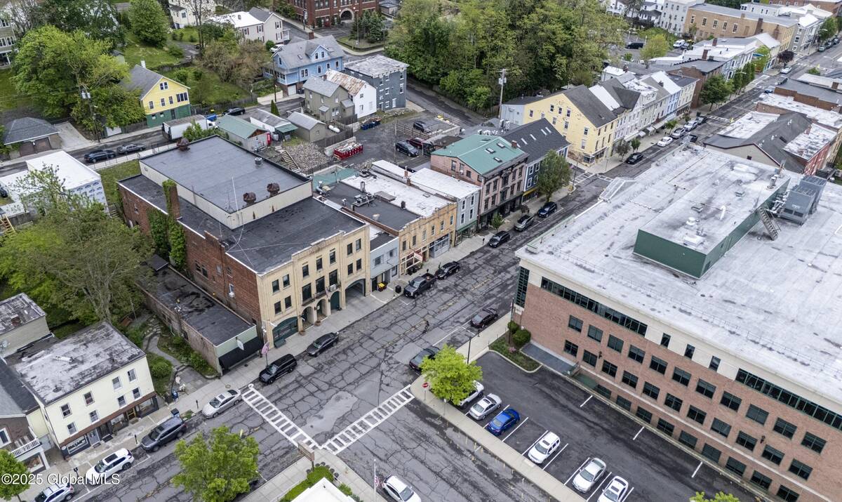 #30 photo, 414 Main Street, Catskill , NY 12414