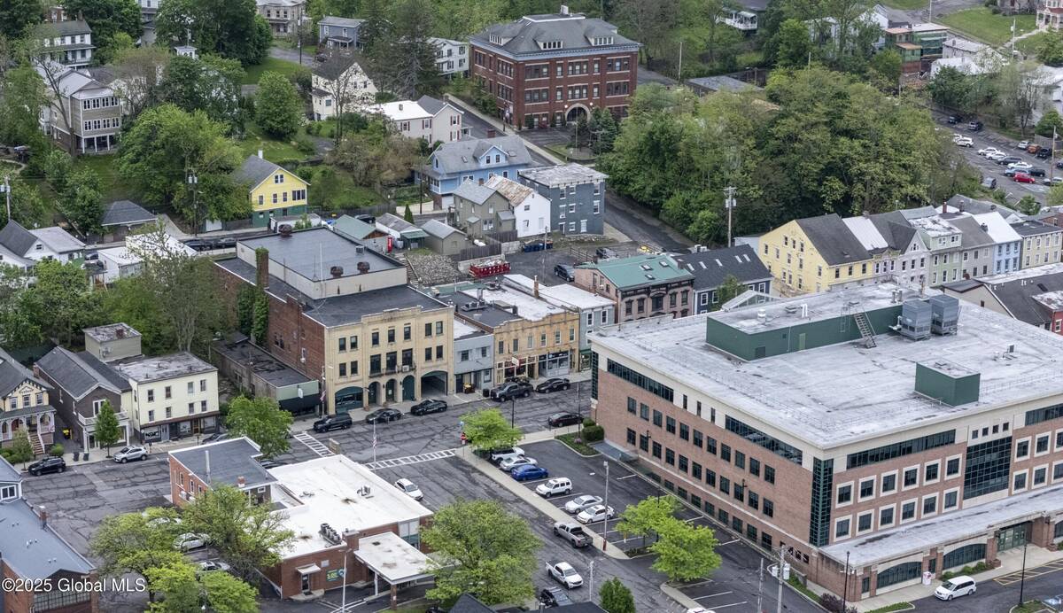 #31 photo, 414 Main Street, Catskill , NY 12414