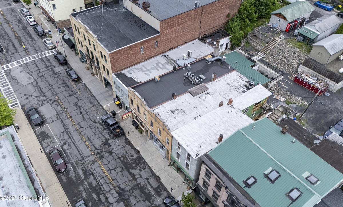 #33 photo, 414 Main Street, Catskill , NY 12414