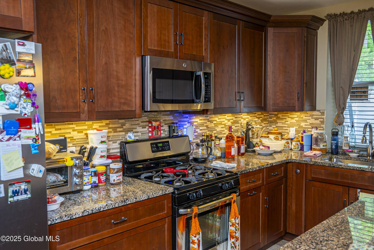 #70 photo, 416 Main Street, Catskill , NY 12414