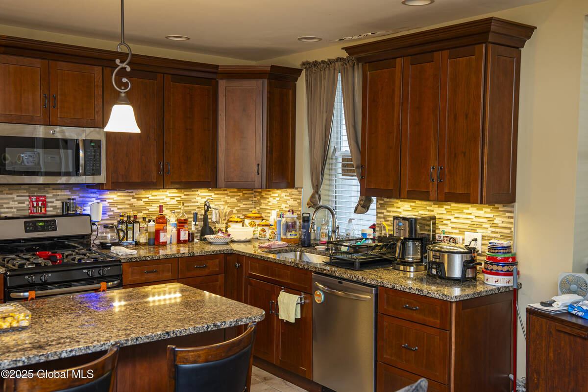 #76 photo, 416 Main Street, Catskill , NY 12414