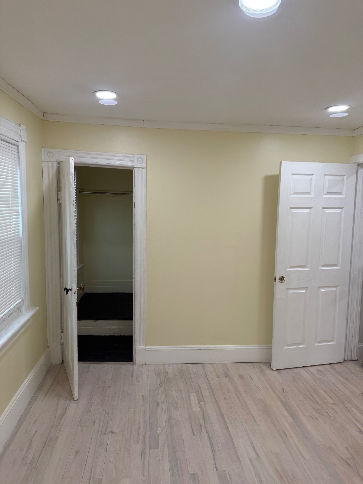 #4 photo, 45XX CARPENTER AVE, #2, ब्रोंक्स East Bronx , NY 10466