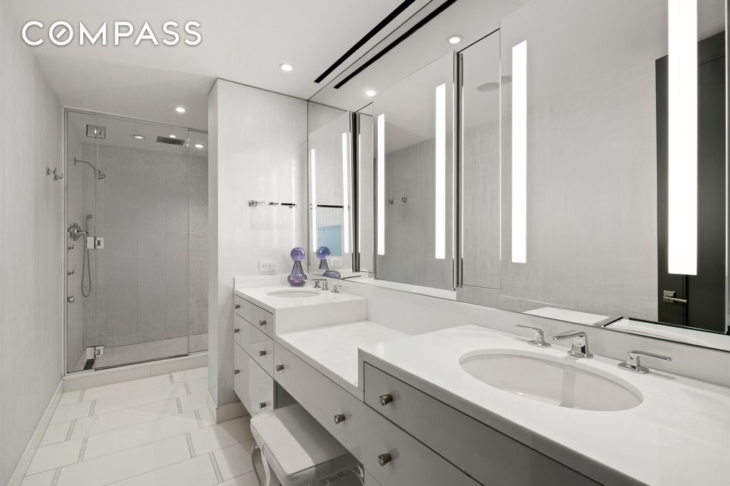 #12 photo, 188 E 70th Street, マンハッタン Lenox Hill , NY 10021