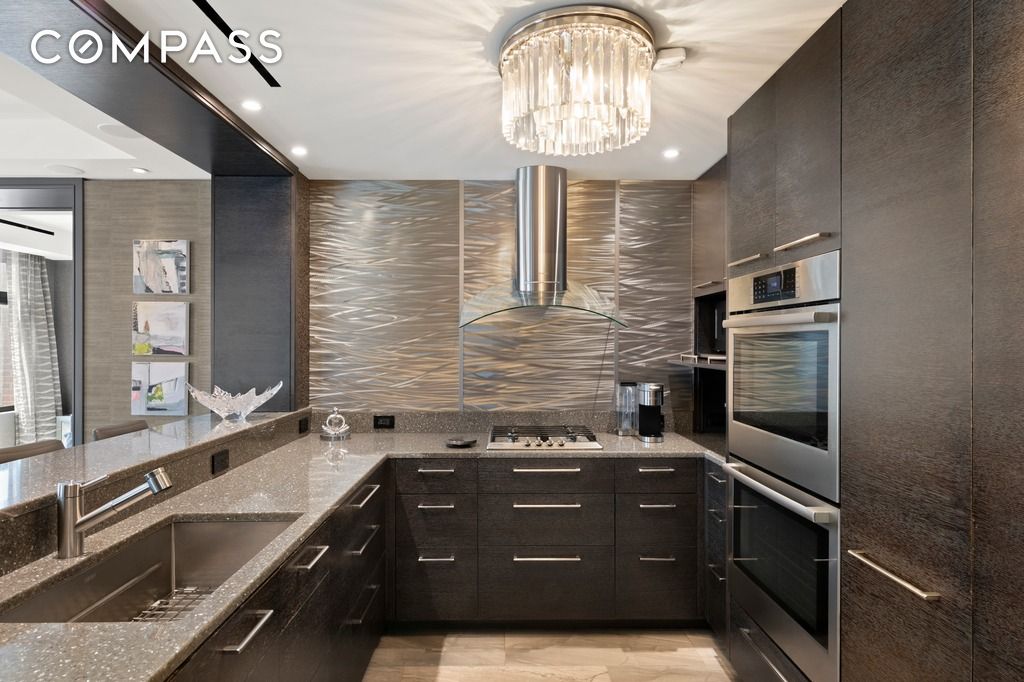 #8 photo, 188 E 70th Street, マンハッタン Lenox Hill , NY 10021