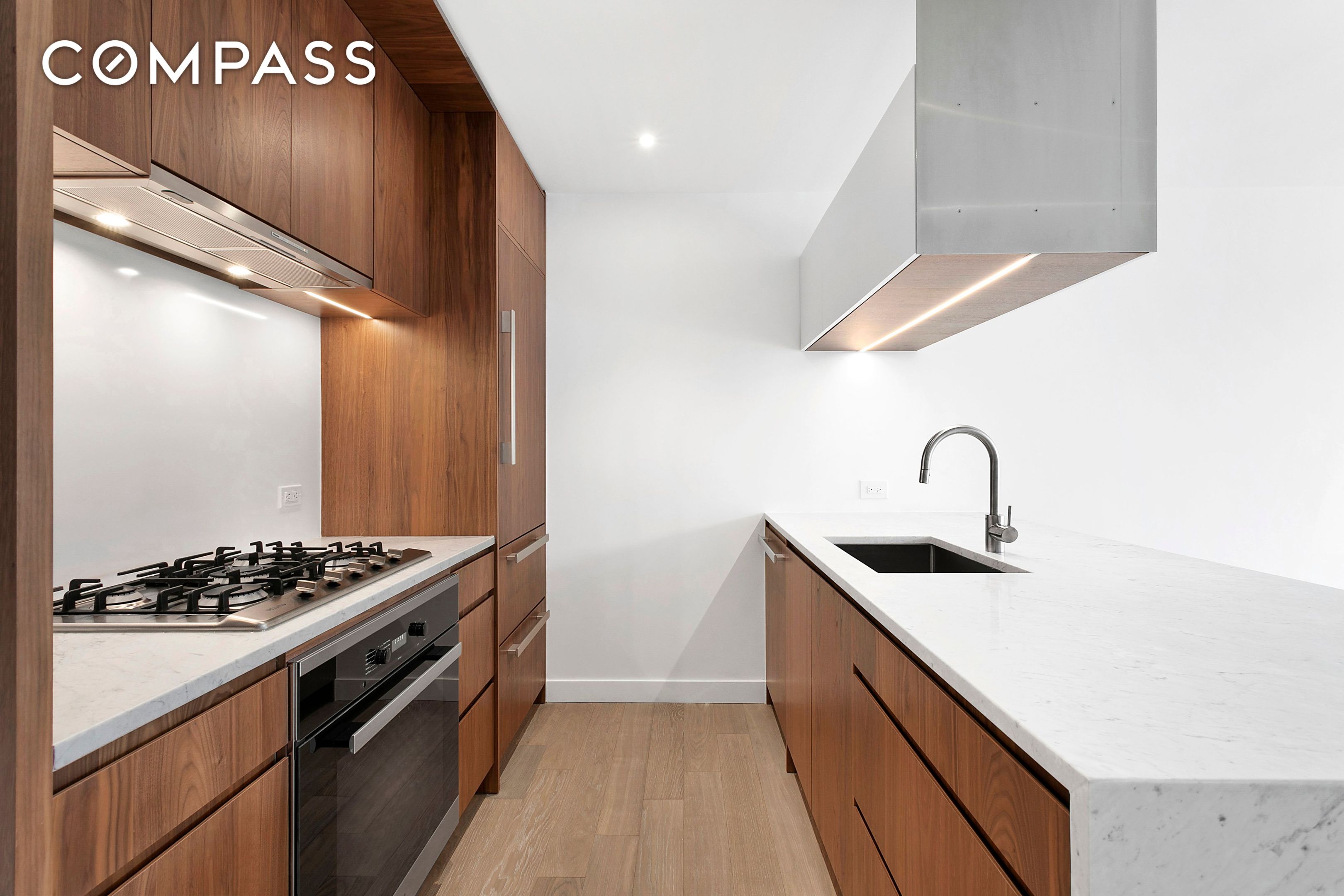 #1 photo, 21-30 44th Drive, Long Island City , NY 11101