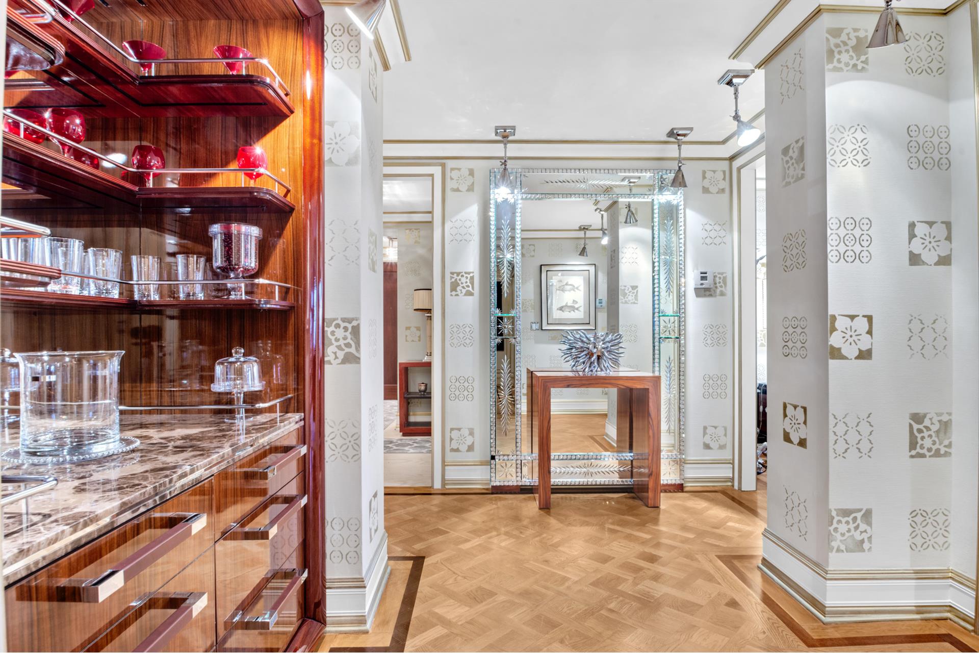 #11 photo, 1 CENTRAL Park S, マンハッタン Central Park South , NY 10019