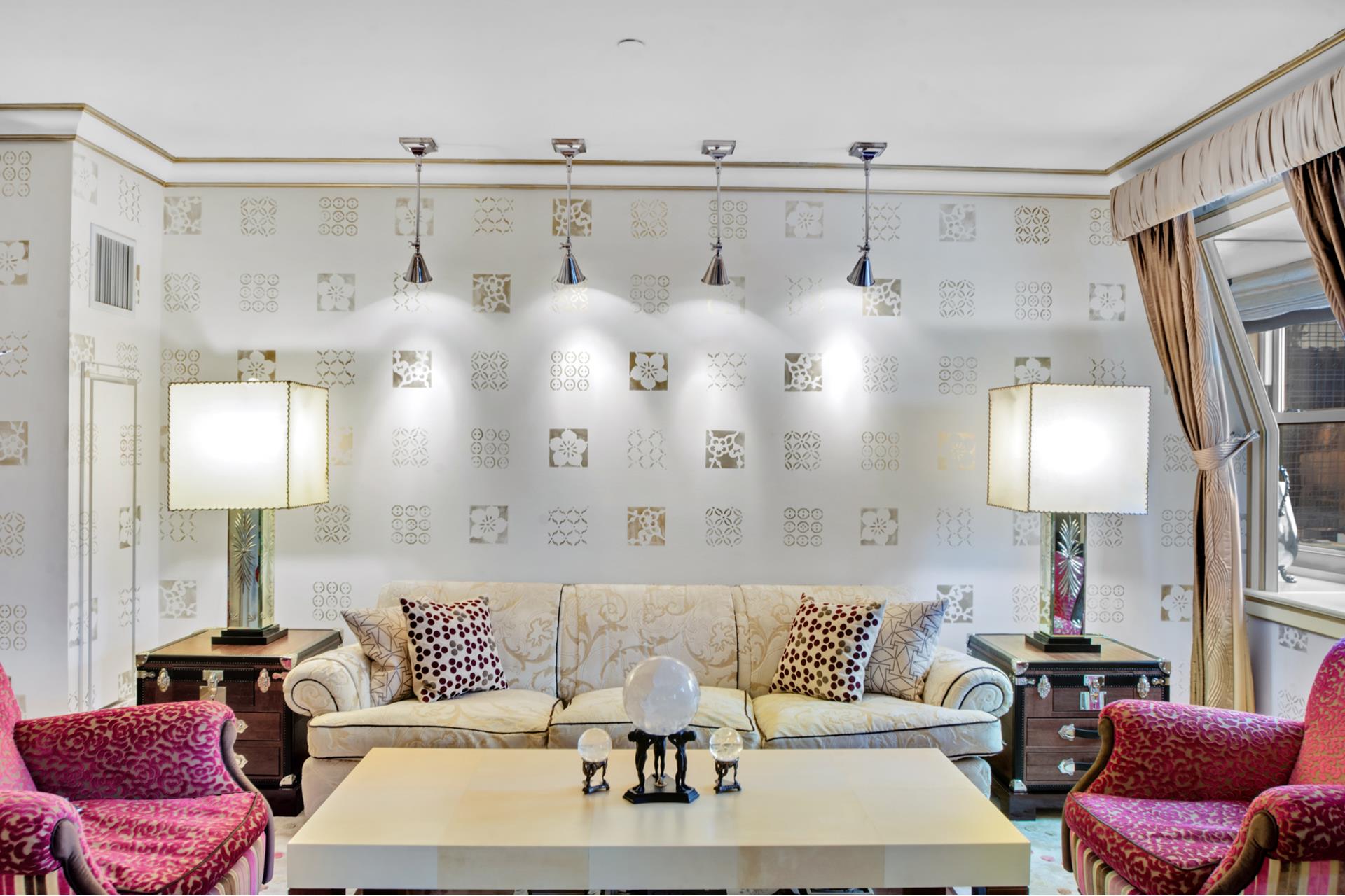 #4 photo, 1 CENTRAL Park S, マンハッタン Central Park South , NY 10019