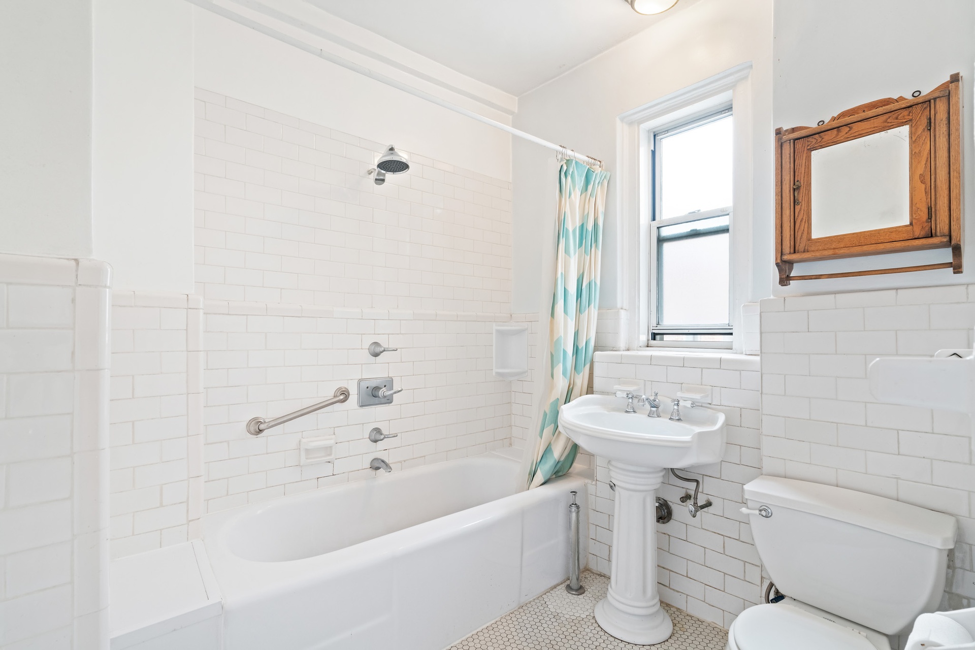 #12 photo, 345 W 55th Street, マンハッタン Clinton , NY 10019