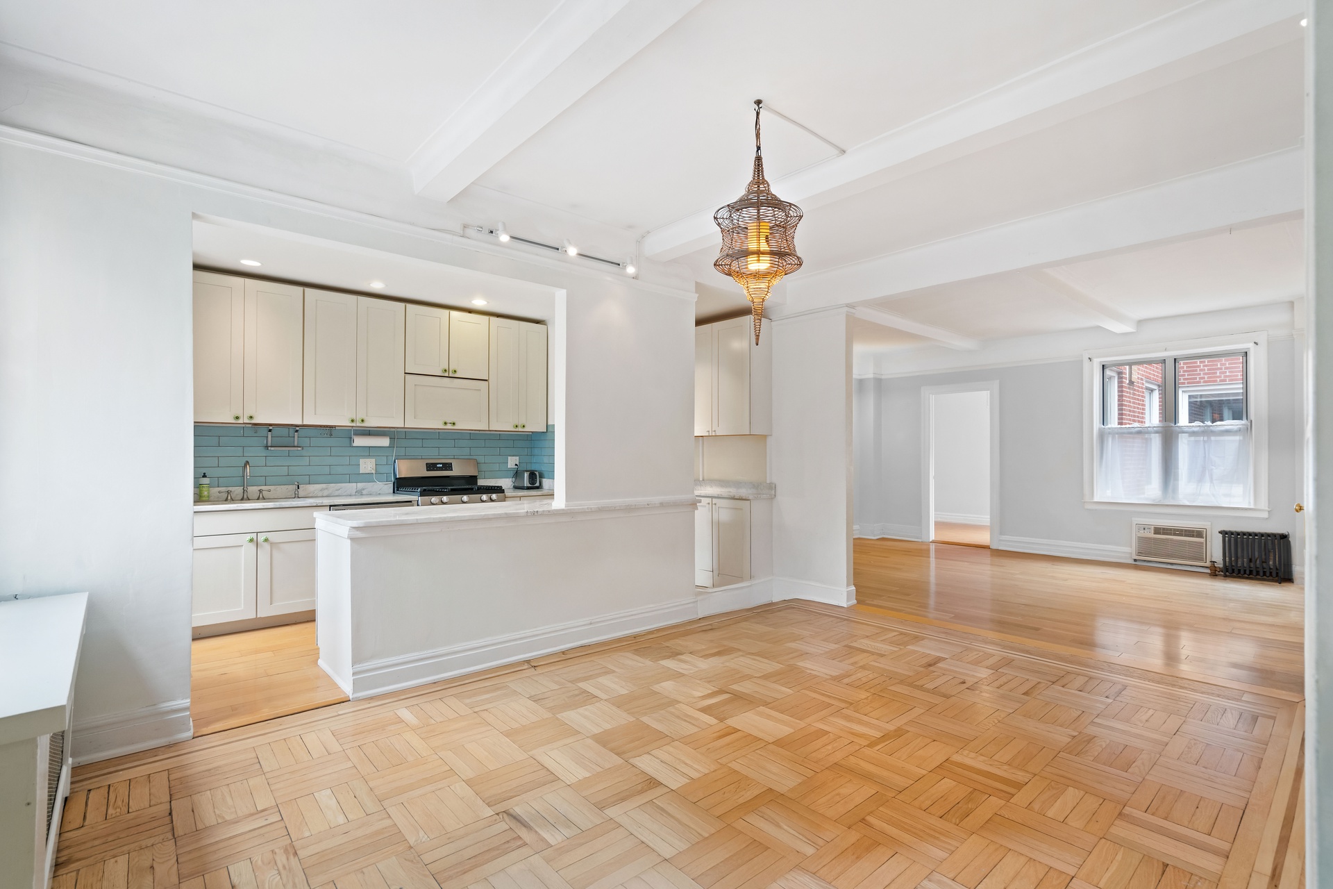 #17 photo, 345 W 55th Street, マンハッタン Clinton , NY 10019