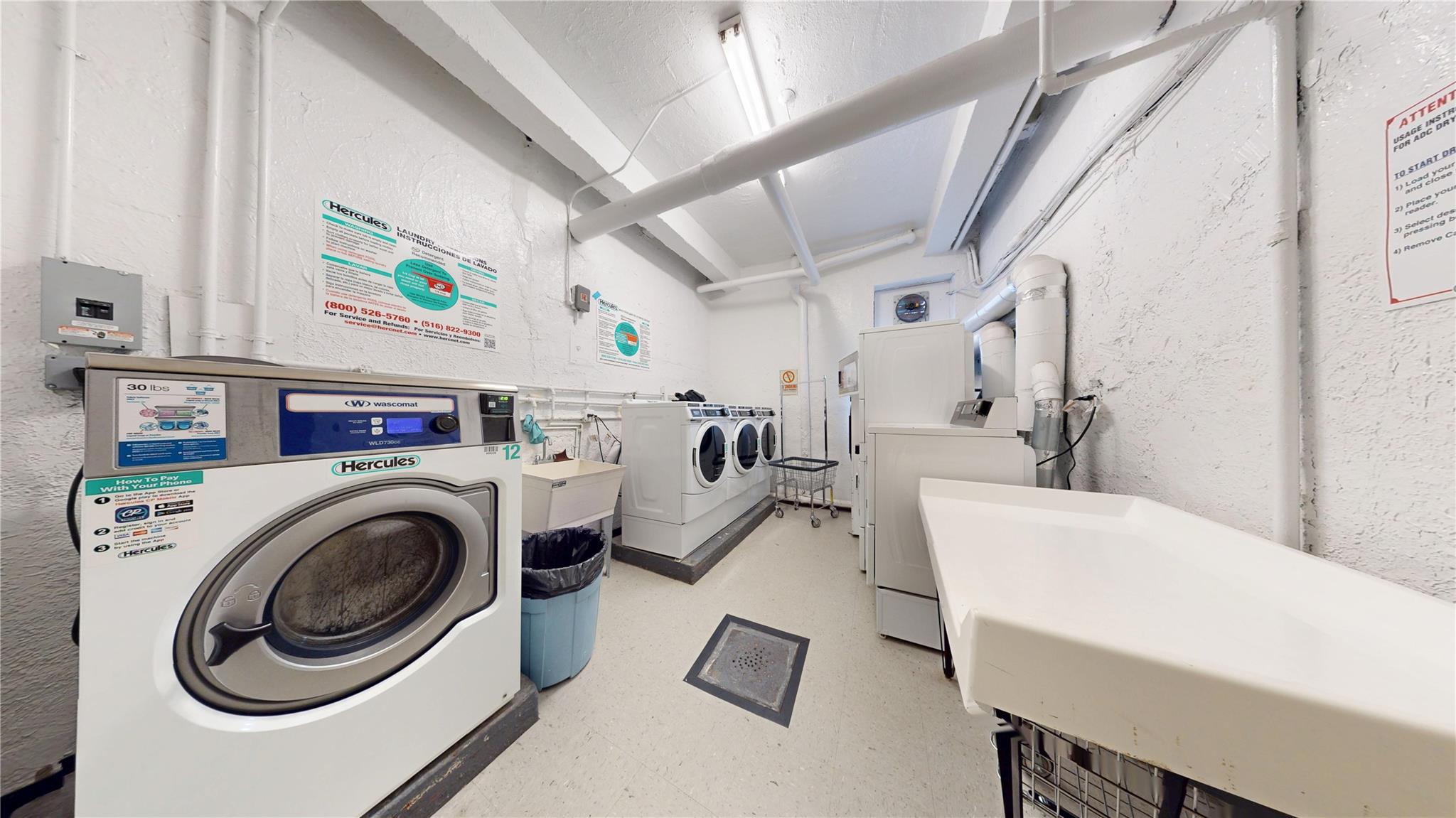 #9 photo, 2400 E 3rd Street, ブルックリン区 Brooklyn , NY 11223