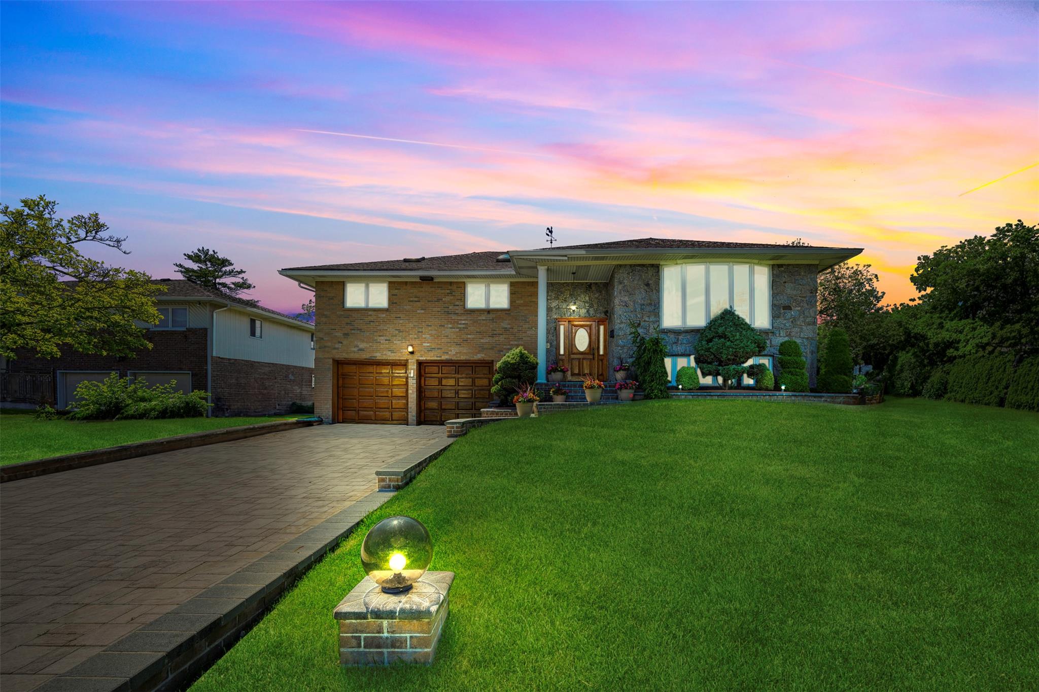 #1 photo, 70 Monterey Drive, Manhasset Hills , NY 11040