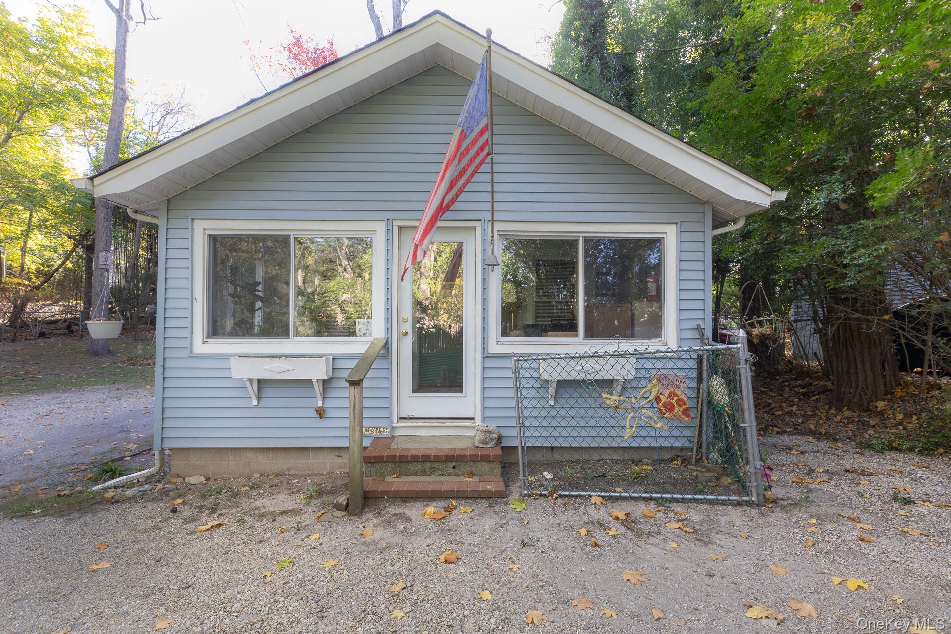 #2 photo, 137C Shore Road, サフォーク郡 Mount Sinai , NY 11766