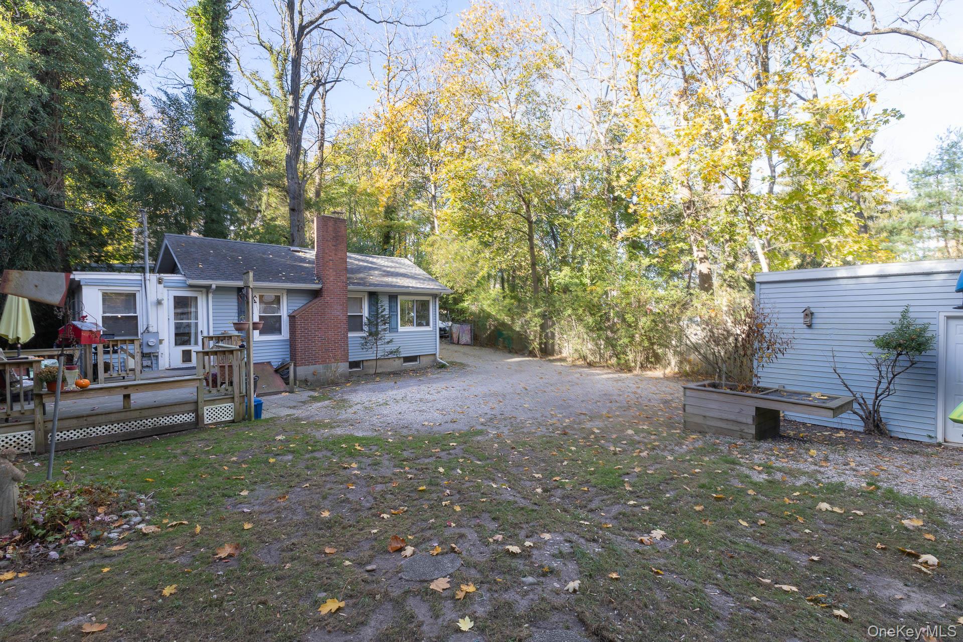 #3 photo, 137C Shore Road, サフォーク郡 Mount Sinai , NY 11766