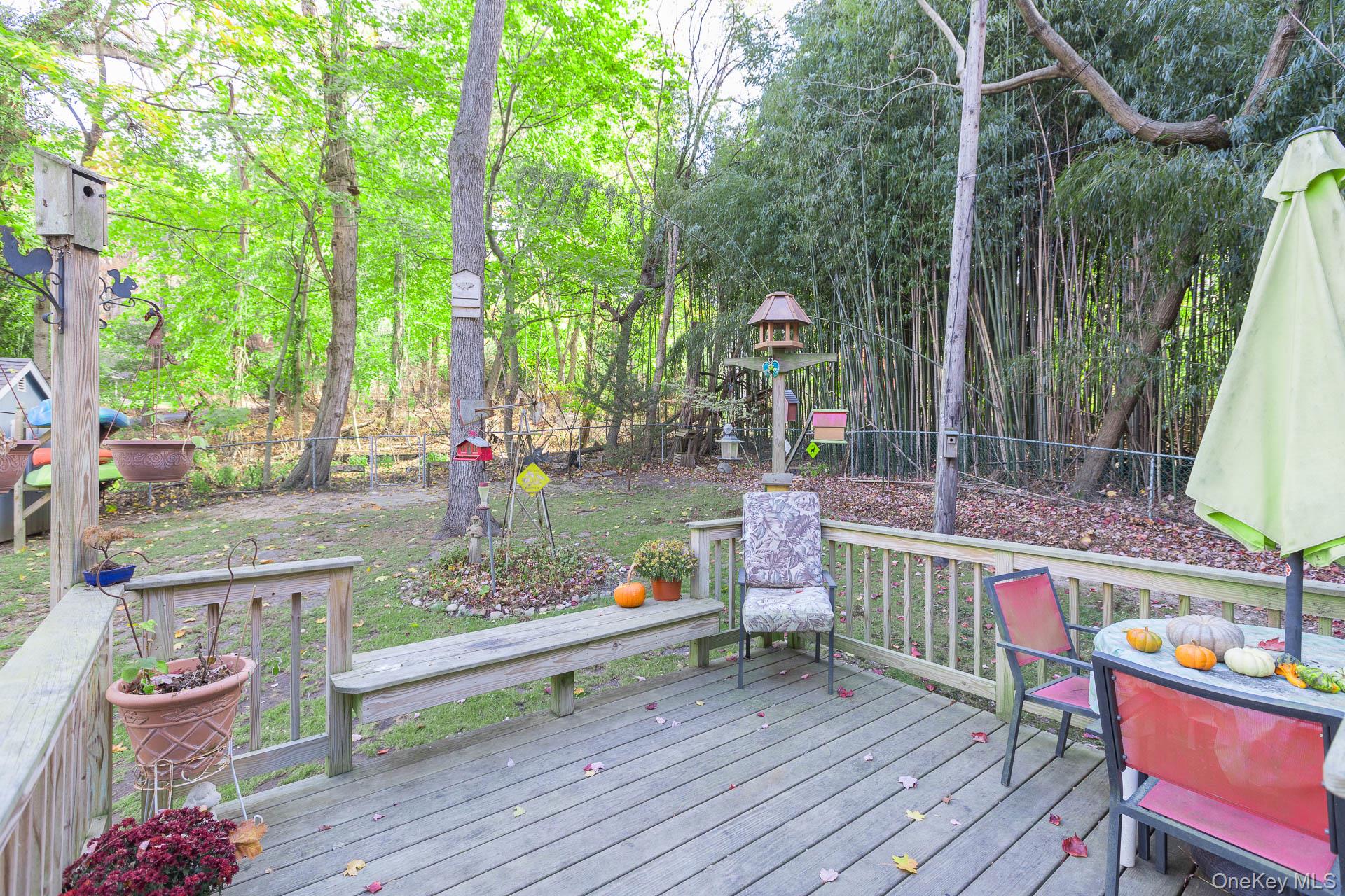 #5 photo, 137C Shore Road, サフォーク郡 Mount Sinai , NY 11766