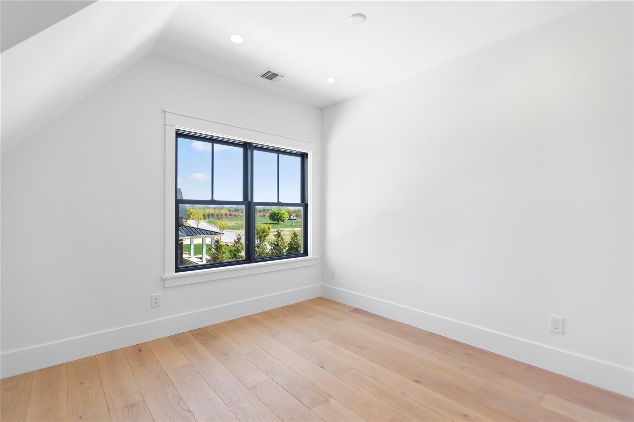 #20 photo, 35 Club Drive, サフォーク郡 Baiting Hollow , NY 11933