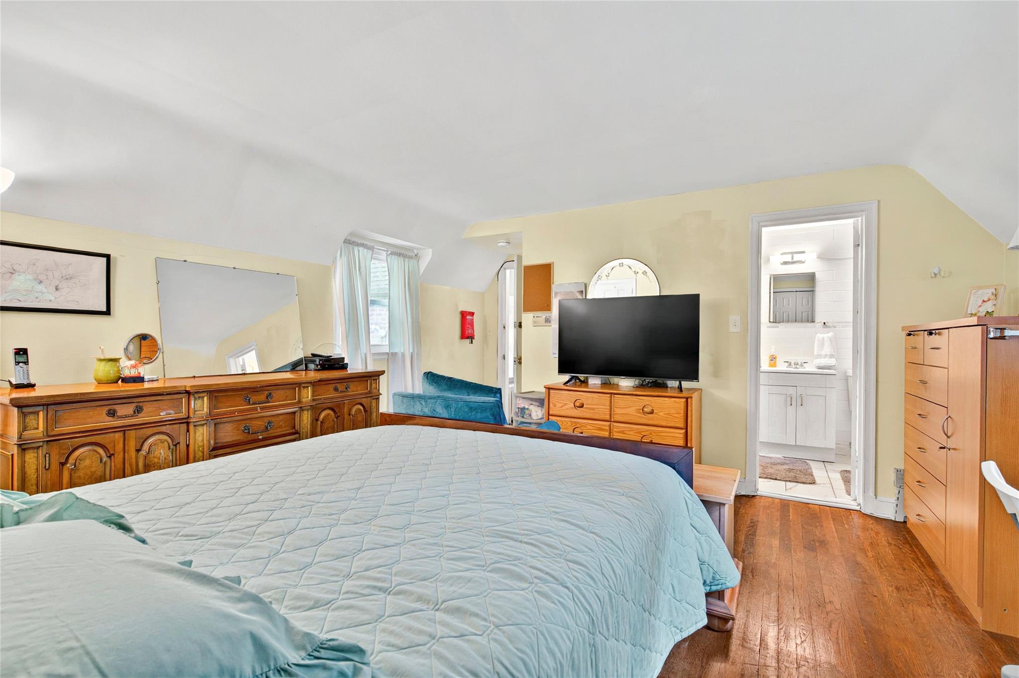 #17 photo, 640 Old Kensico Road, White Plains , NY 10603