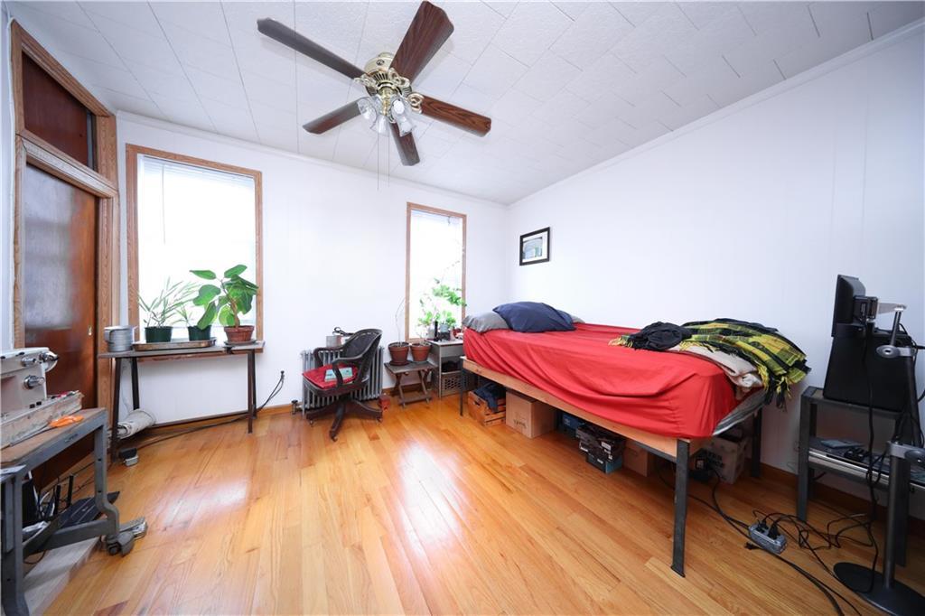 #11 photo, 59-61 56th Avenue, クイーンズ区 Maspeth , NY 11378