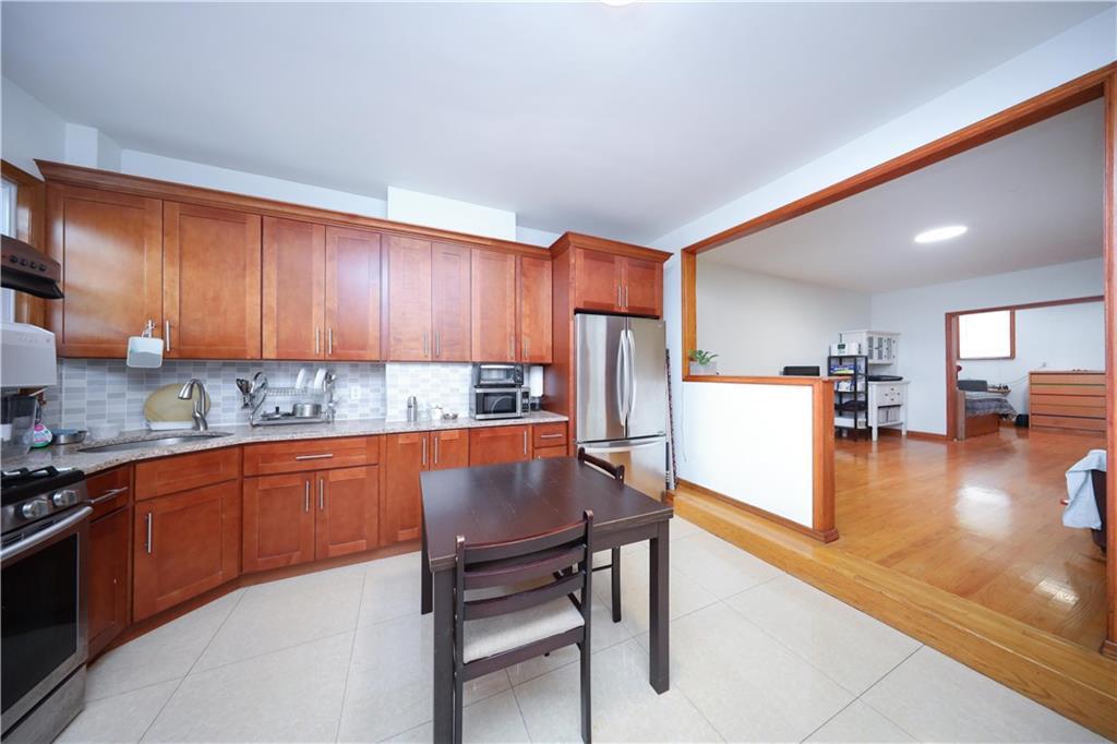 #17 photo, 59-61 56th Avenue, クイーンズ区 Maspeth , NY 11378