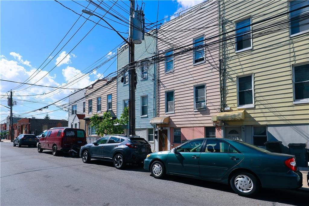 #2 photo, 59-61 56th Avenue, クイーンズ区 Maspeth , NY 11378