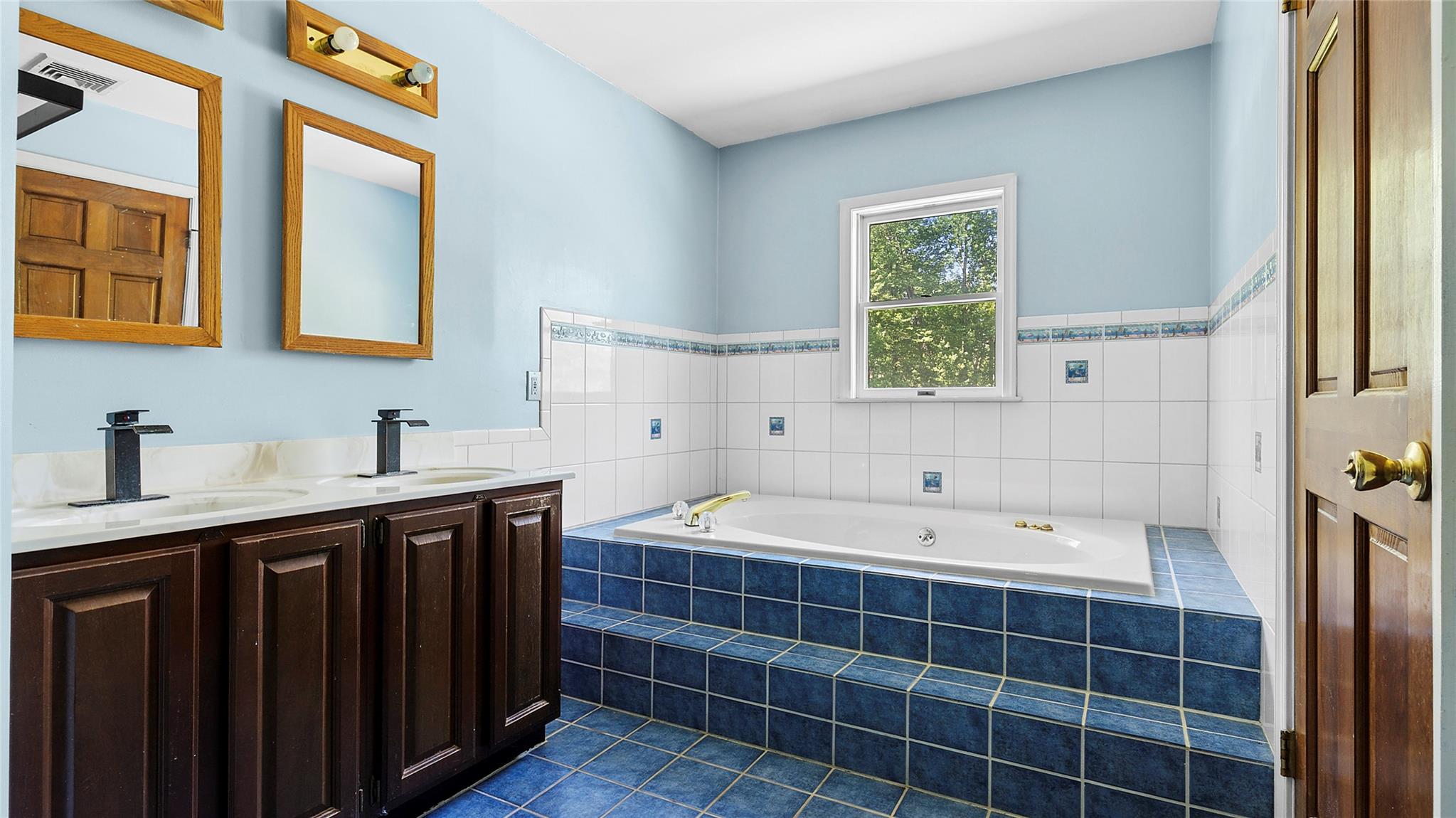 #20 photo, 87 Mill Street, Wallkill , NY 12589