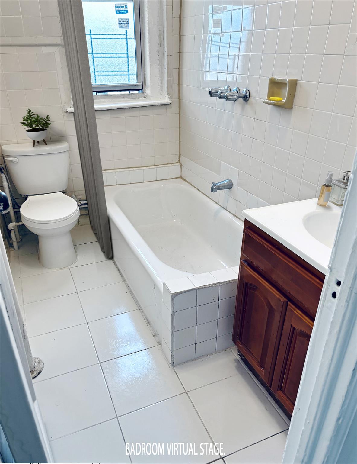 #12 photo, 1898 Longfellow Ave, ブロンクス区 Bronx , NY 10460