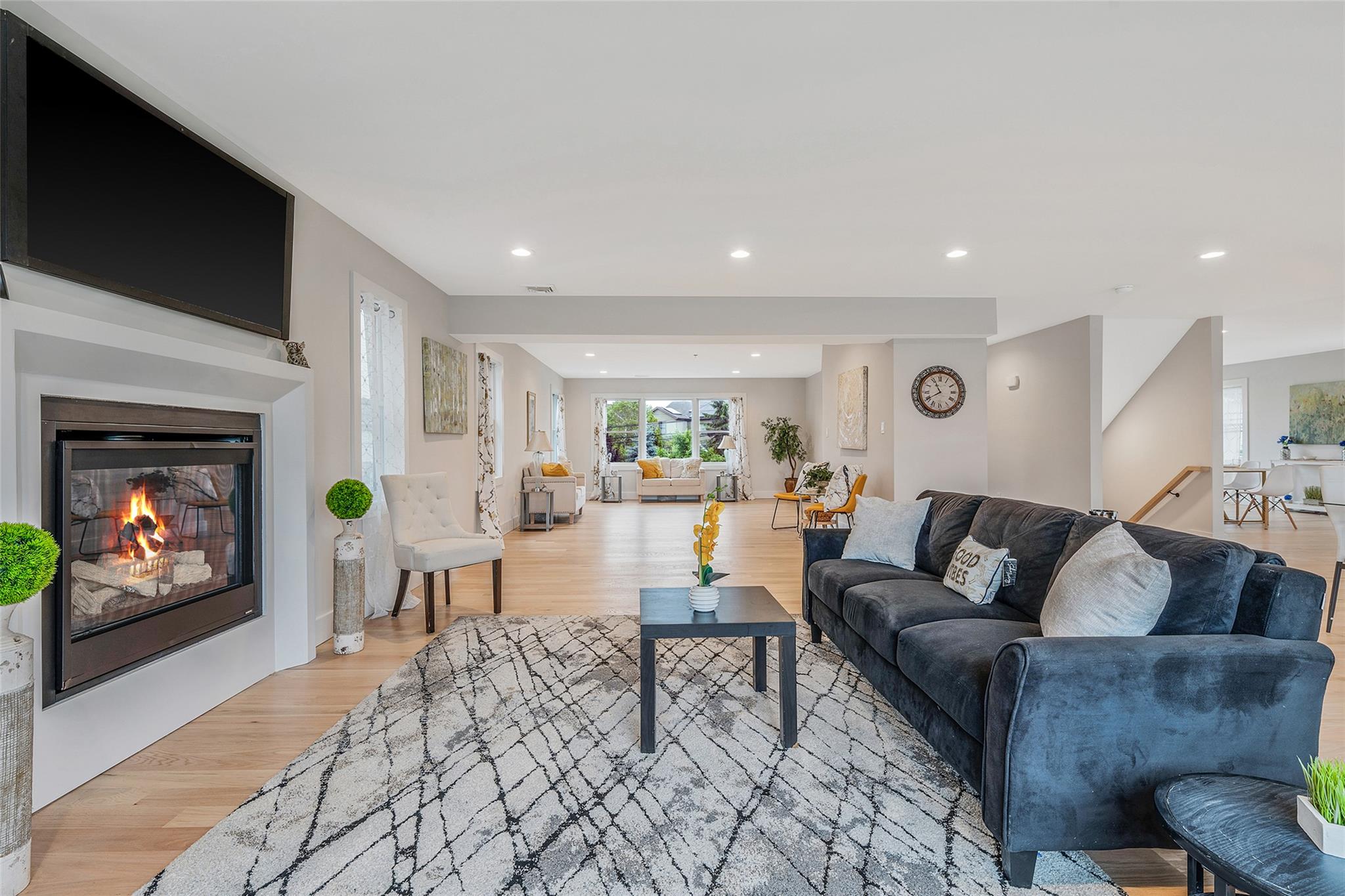 #13 photo, 243 Mott Street, ナッソー郡 Oceanside , NY 11572