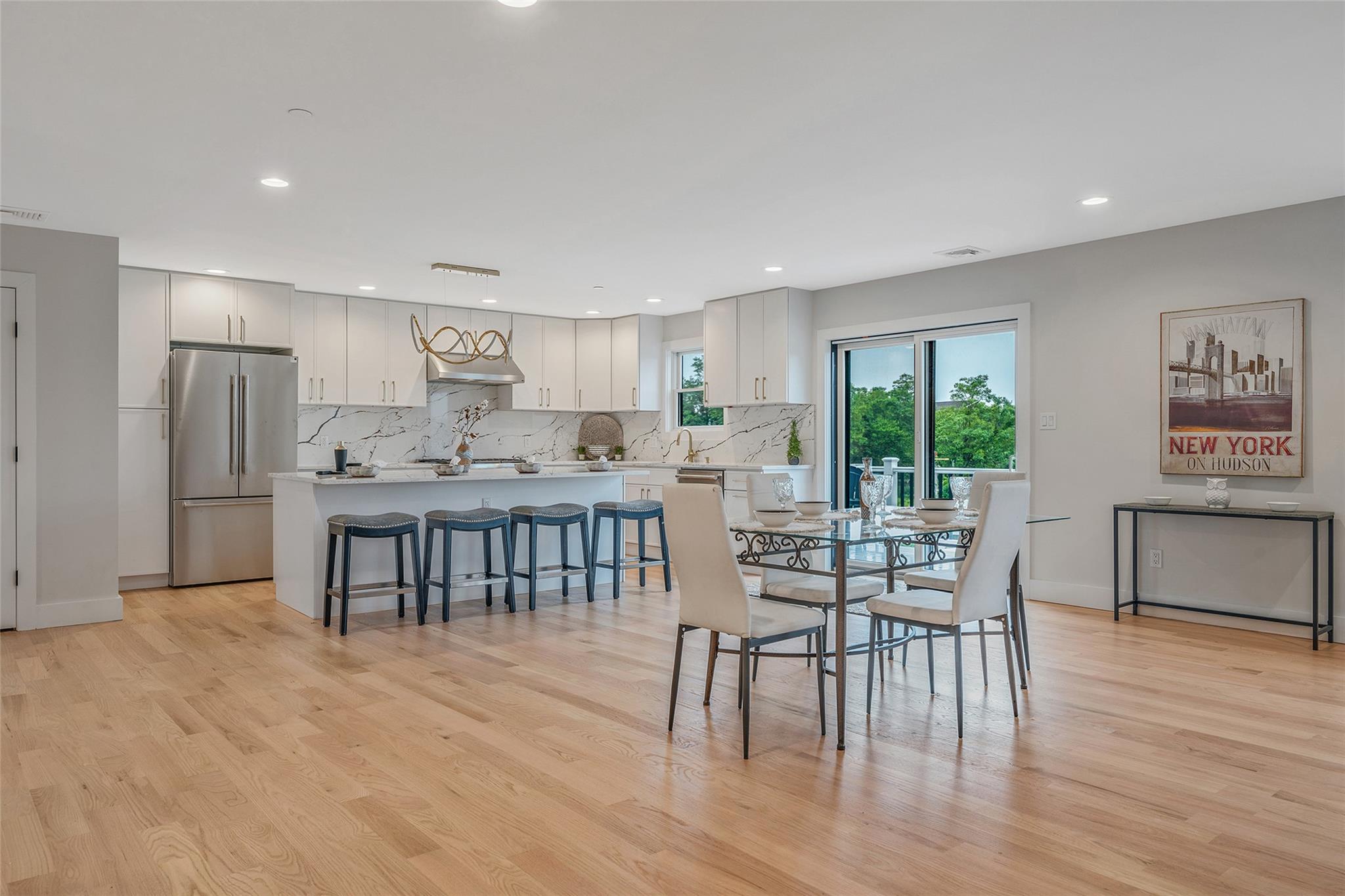 #6 photo, 243 Mott Street, ナッソー郡 Oceanside , NY 11572