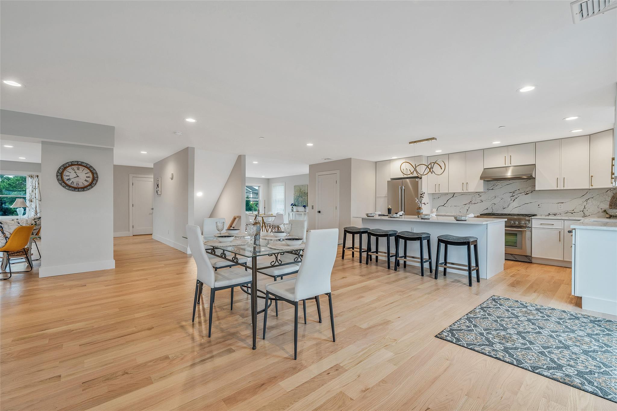 #9 photo, 243 Mott Street, ナッソー郡 Oceanside , NY 11572