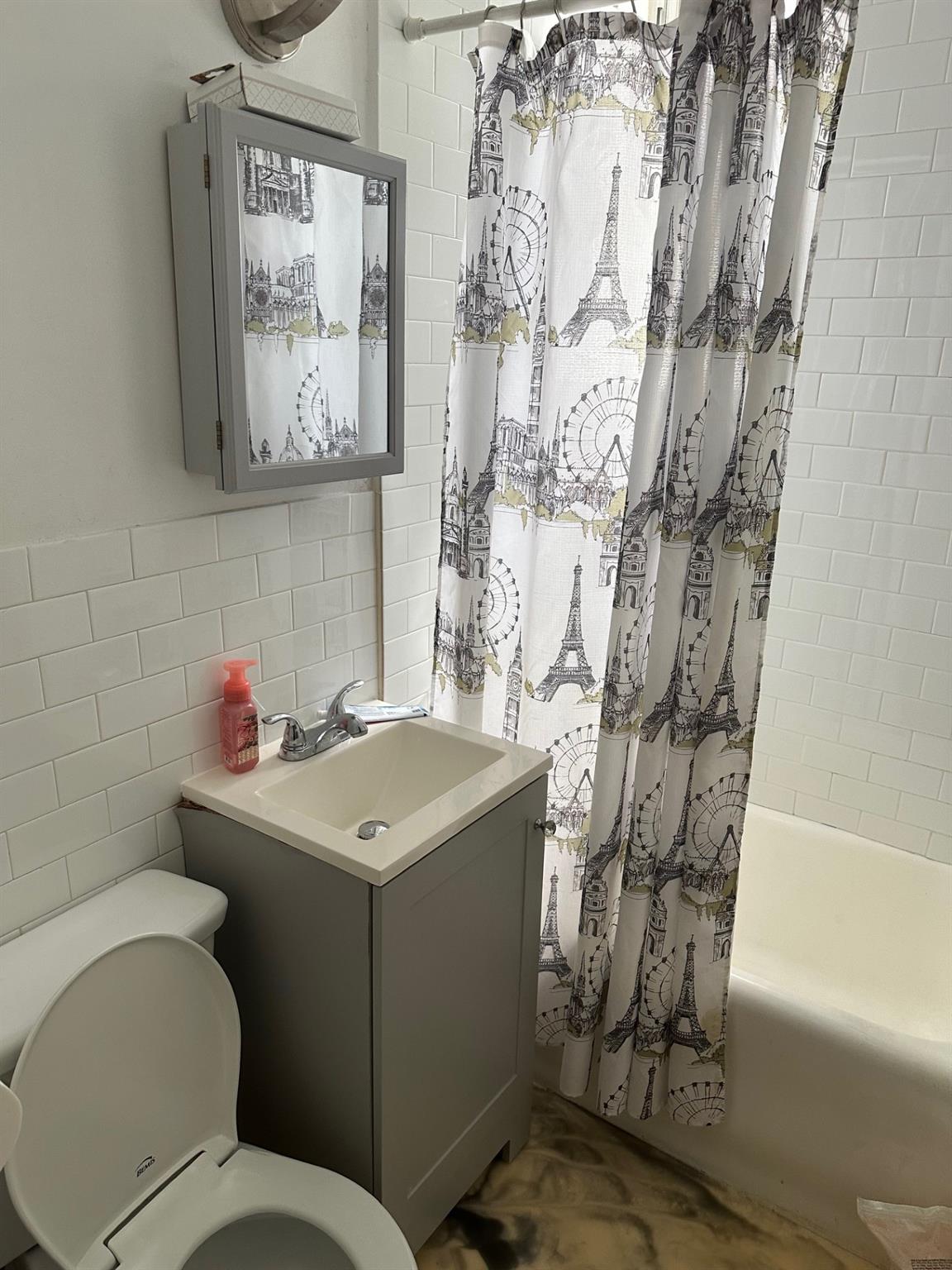 #2 photo, 419 Van Siclen Avenue, ブルックリン区 Brooklyn , NY 11207