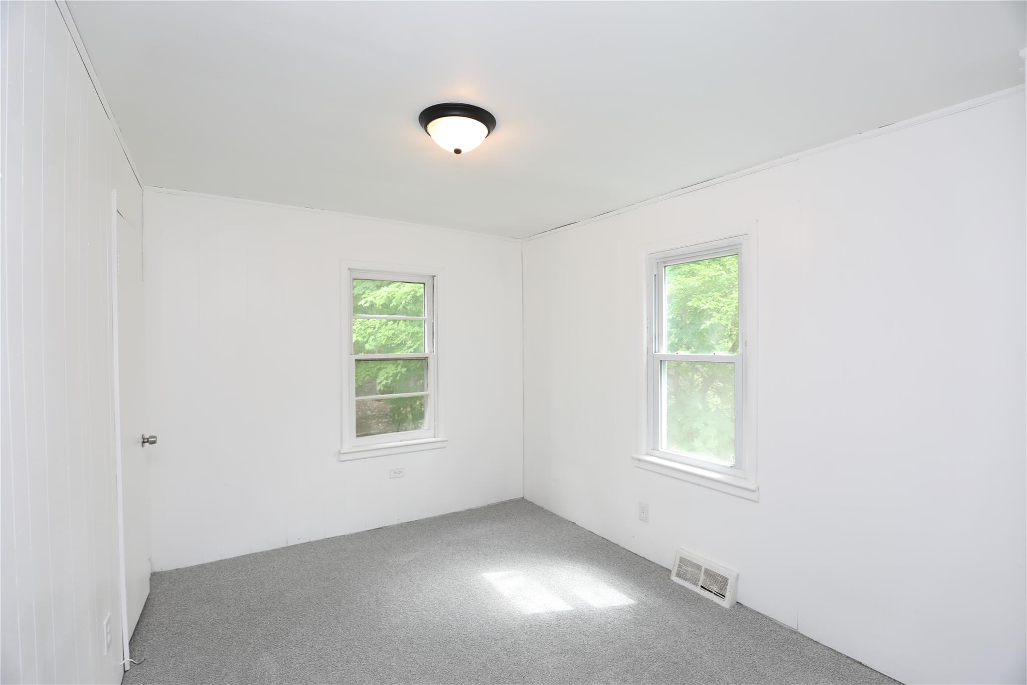 #16 photo, 17 Rear Chapel Street, Ellenville , NY 12428