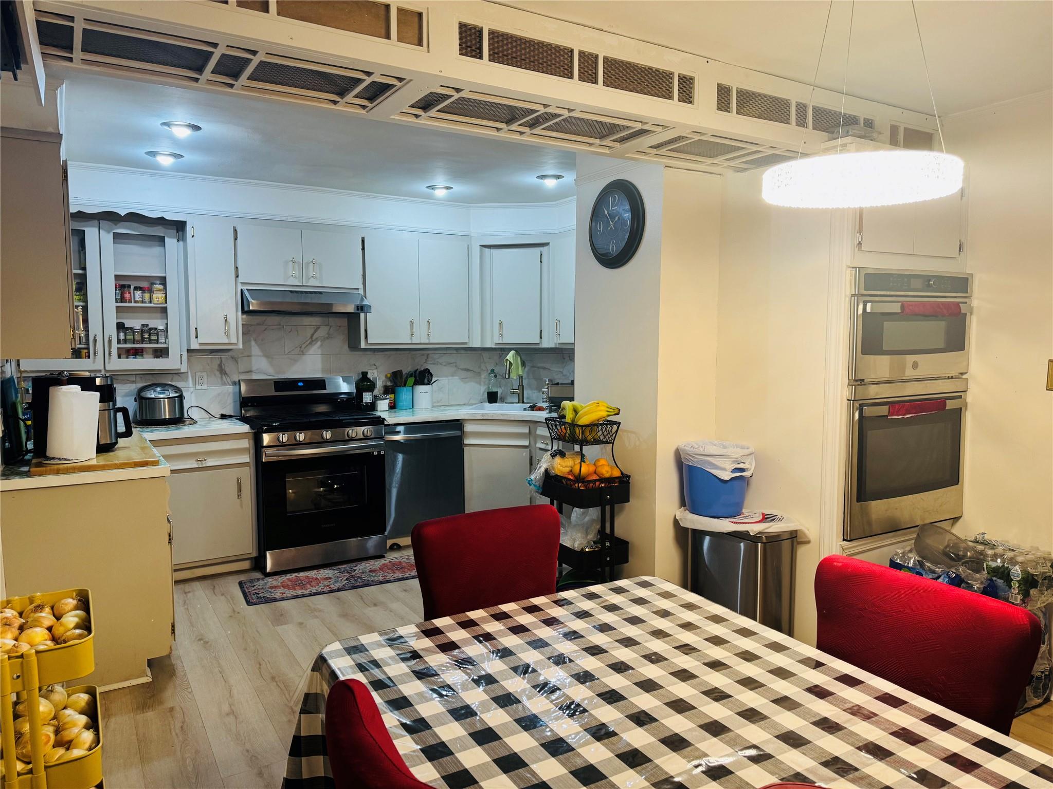 #15 photo, 11514 135th Avenue, クイーンズ区 Ozone Park , NY 11420