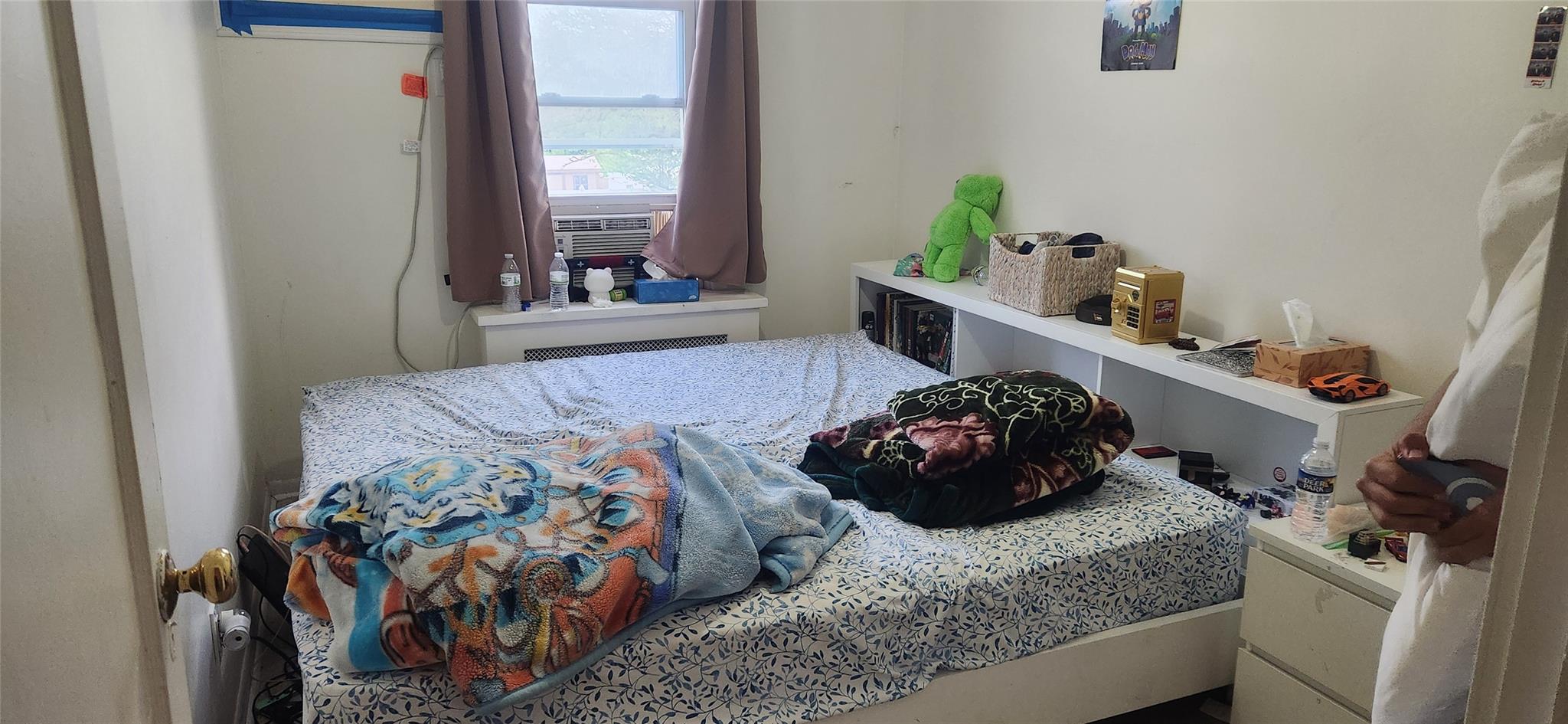 #9 photo, 11514 135th Avenue, クイーンズ区 Ozone Park , NY 11420