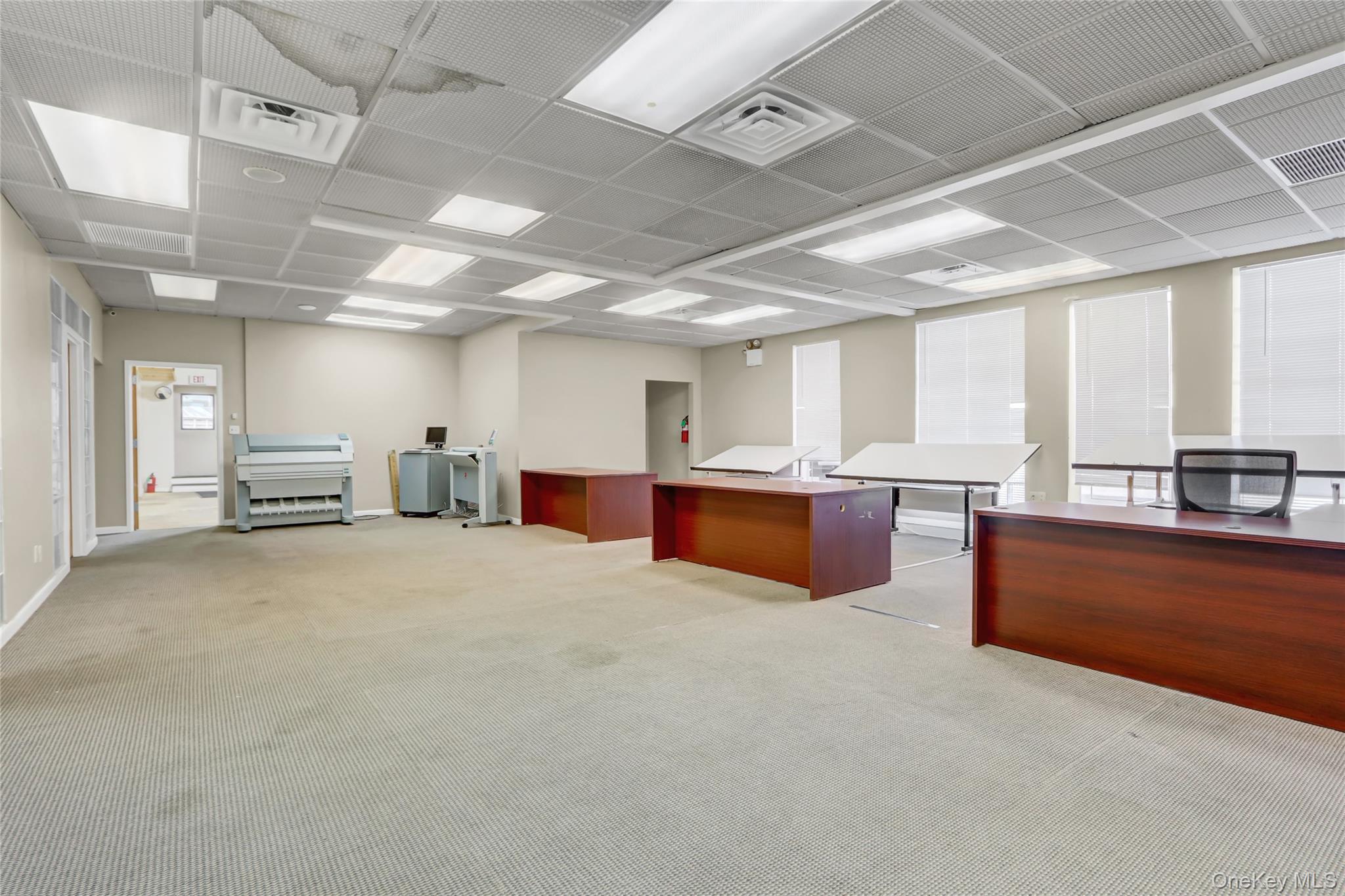 #10 photo, 13 Hendrickson Avenue, ナッソー郡 Lynbrook , NY 11563